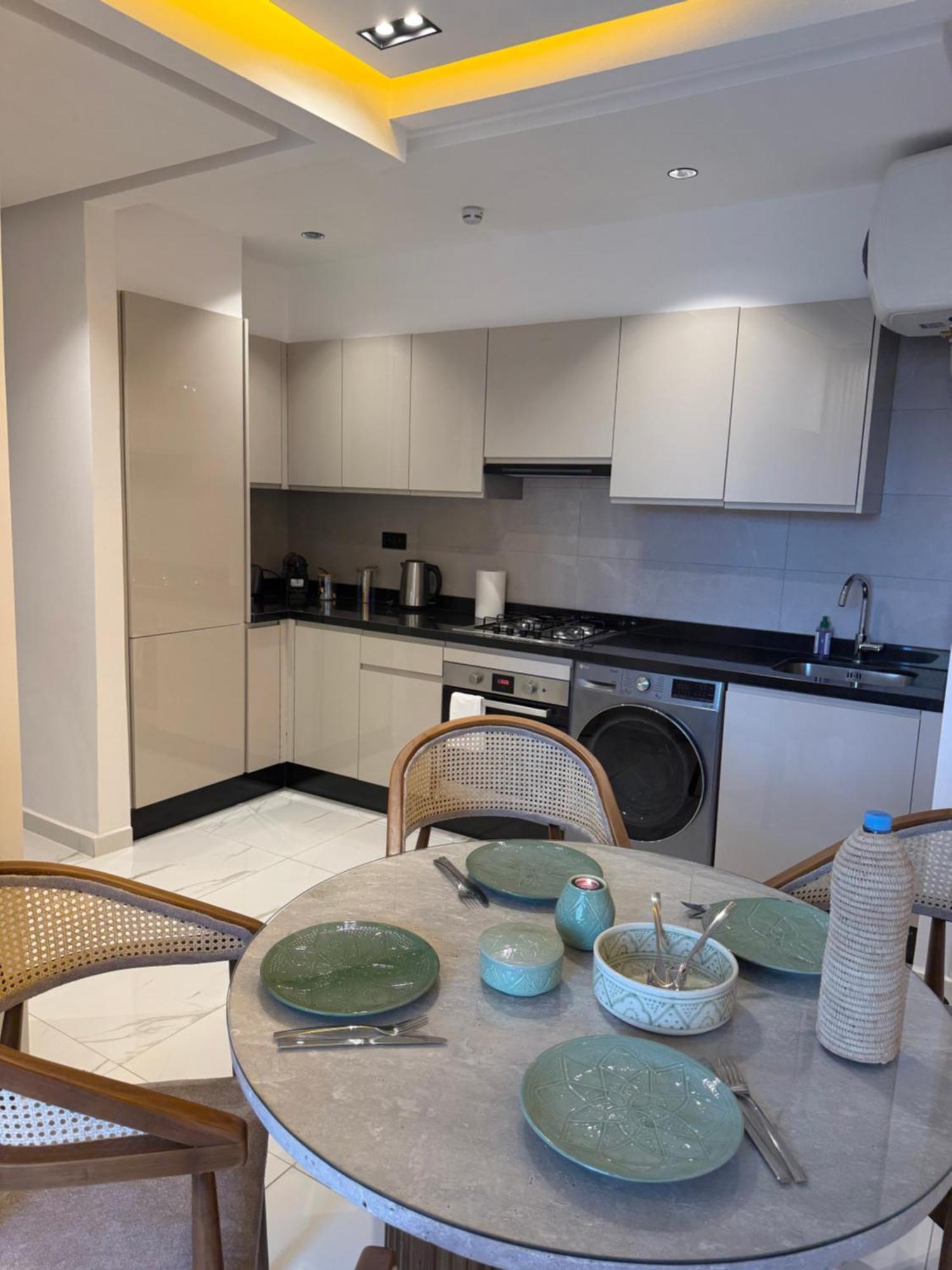 Apartamento Gueliz, Wifi Fibre, Parking Gratuit, Centre Marrakech Marrakesh